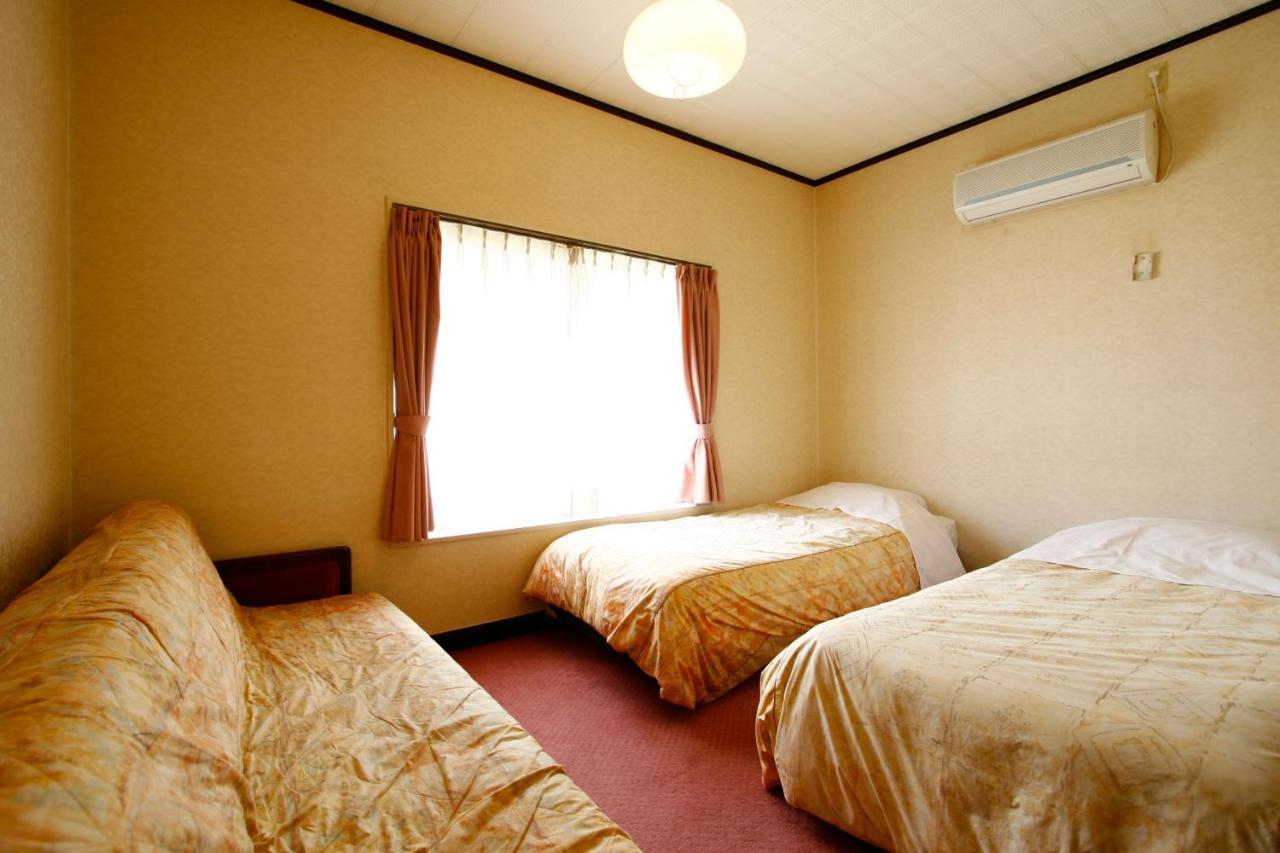Hotel Izumi Izu  Zewnętrze zdjęcie